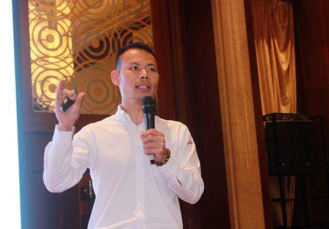 爭議&共識(shí) 打通雙攝&ldquo;任督二脈&rdquo;的正確姿勢(shì)