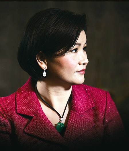 中國新任女首富周群飛:老板大都是逼上梁山的