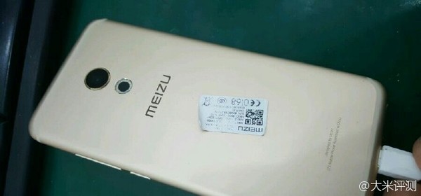 魅族PRO 6真機曝光，或使用雙攝像頭，價格2999