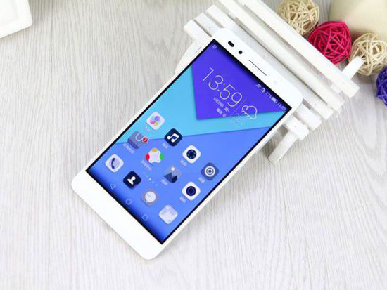 中高端智能手機(jī)市場(chǎng)增長(zhǎng)近9%,各品牌不同程度下降