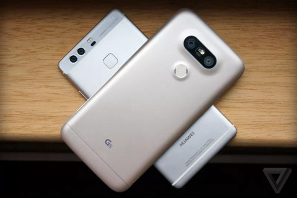 手機(jī)攝像頭改進(jìn)遇瓶頸，雙攝像頭能否引領(lǐng)創(chuàng)新潮？