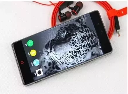 &ldquo;無(wú)邊框手機(jī)&rdquo;是趨勢(shì)還是噱頭？