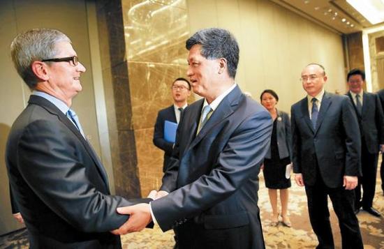 庫克再訪華受到深圳書記市長接待 要建研發(fā)中心