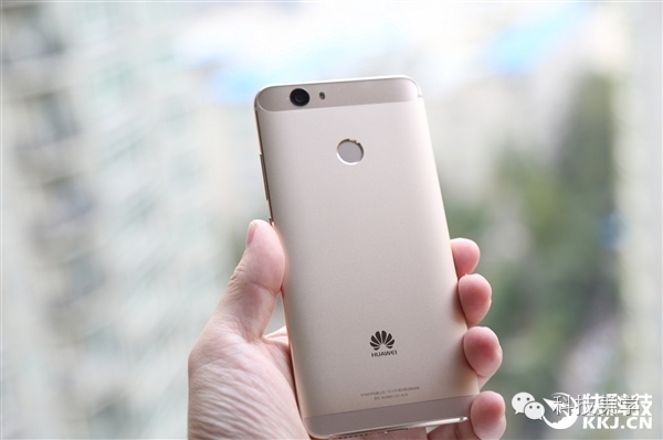 華為新機決戰(zhàn)OPPO 今年銷售已破1億臺記錄 已超蘋果三星