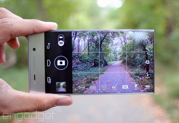 夏普有機(jī)會成iPhone鏡頭供應(yīng)商