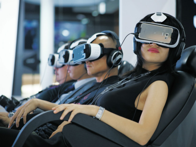 VR兩年大輪回：裁員、欠薪、倒閉相繼而來(lái)？