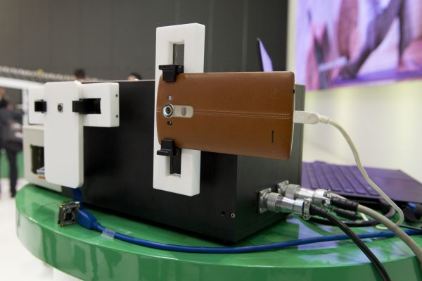 OPPO手機欲與蘋果爭高下 美媒：品質仍不及iPhone