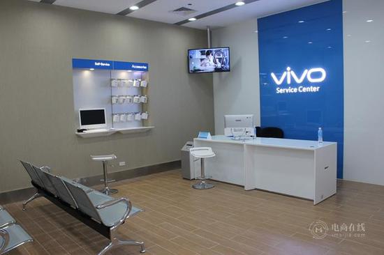 搶下全球銷量Top5中的三席，國產(chǎn)手機在海外是怎么賣的？