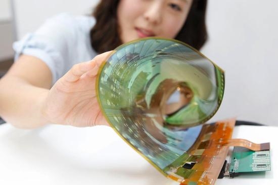 AMOLED屏一統(tǒng)手機(jī)市場:蘋果三星霸占資源