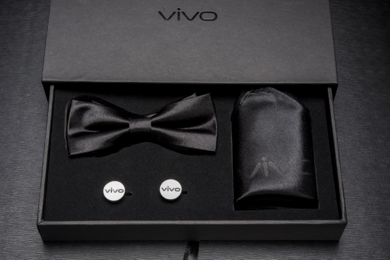 萬眾期待的旗艦終于來了：Xplay6 磨砂黑邀請函曝光