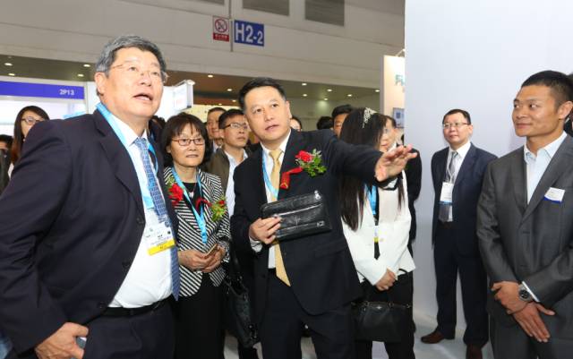 2017上海國際全觸與顯示展今日盛大開幕