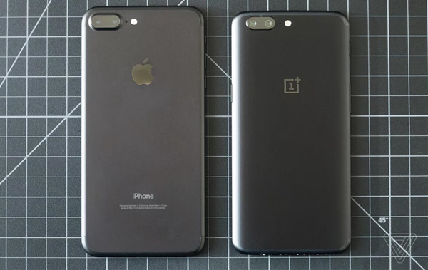 一加5被指抄襲iPhone 7 Plus 官方回應(yīng)：魅族先發(fā)明的