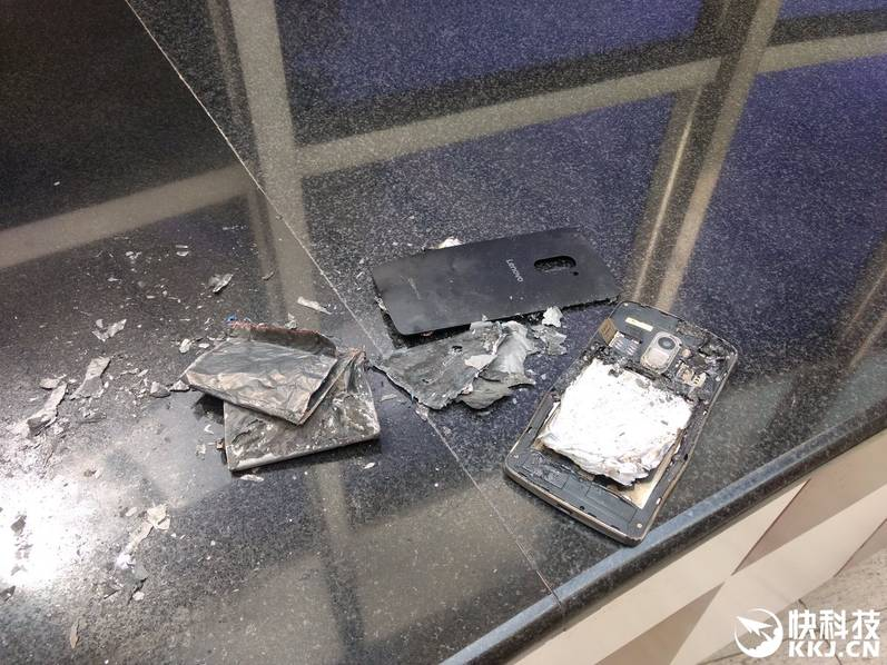 一部國產(chǎn)手機(jī)在印度爆炸:老外嚇壞