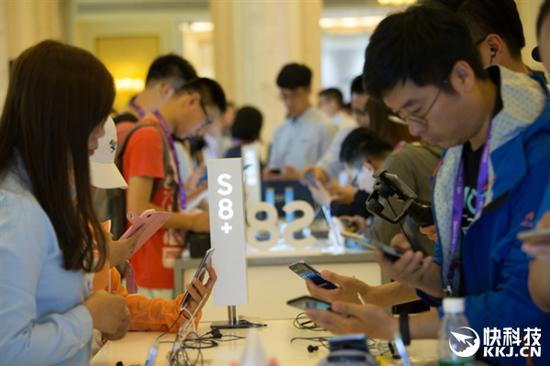 三星S8銷量撲街 國內(nèi)只賣30萬部遠(yuǎn)不如S7