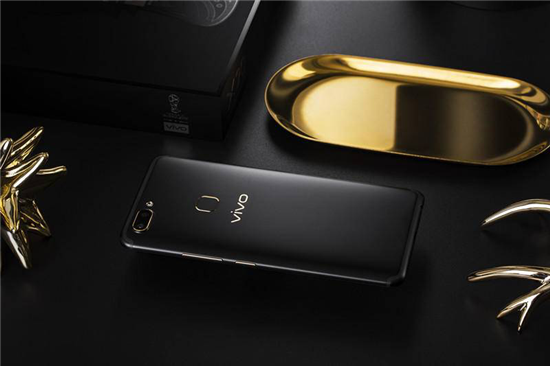 vivo X20全面屏手機(jī)黑金旗艦版開啟預(yù)售
