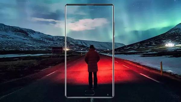 “全面屏”戰(zhàn)役全面打響 國產(chǎn)手機爭拼硬實力