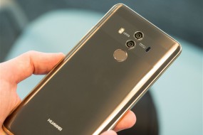 Q3中國(guó)智能手機(jī)市場(chǎng)報(bào)告：華為奪魁 蘋(píng)果反彈