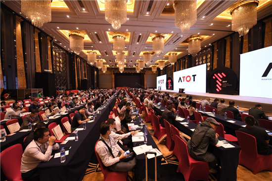 直擊2017國(guó)際CMF暨世界新材料新技術(shù)展：一批新材料新技術(shù)盛裝亮相