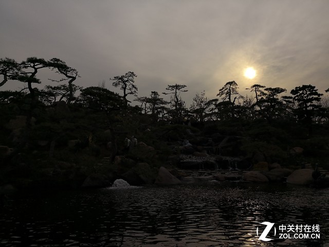 除了徠卡，華為用AI給手機(jī)拍照加了一個(gè)新的維度