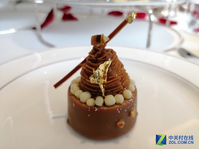 除了徠卡，華為用AI給手機(jī)拍照加了一個(gè)新的維度