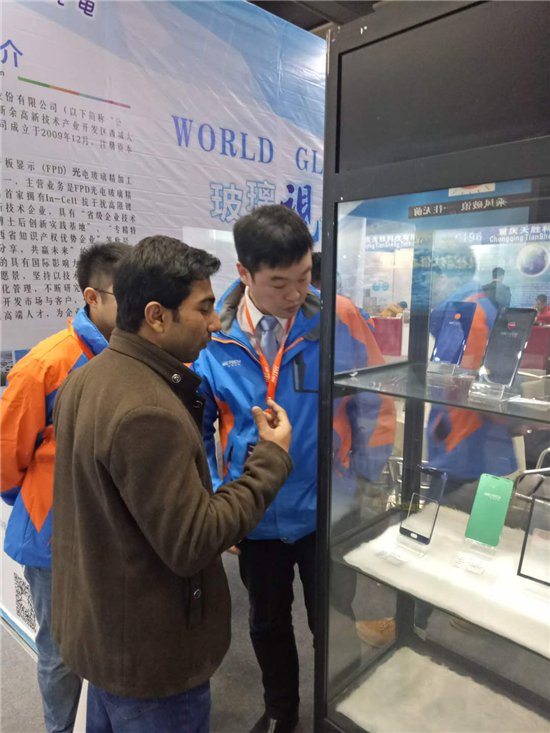 藍(lán)寶石算什么，沃格二向色、類金剛石3D玻璃蓋板讓外賓狂點贊