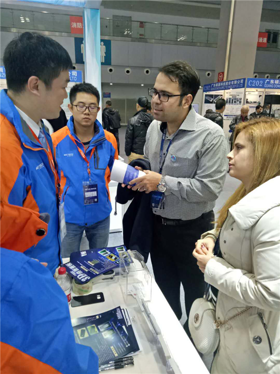 藍(lán)寶石算什么，沃格二向色、類金剛石3D玻璃蓋板讓外賓狂點贊