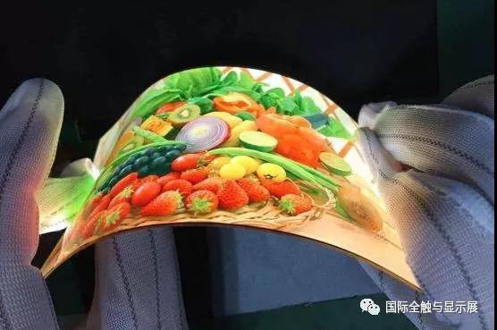 國內(nèi)產(chǎn)業(yè)鏈加速上馬AMOLED項目，柔性屏幕手機未來幾年將成主流