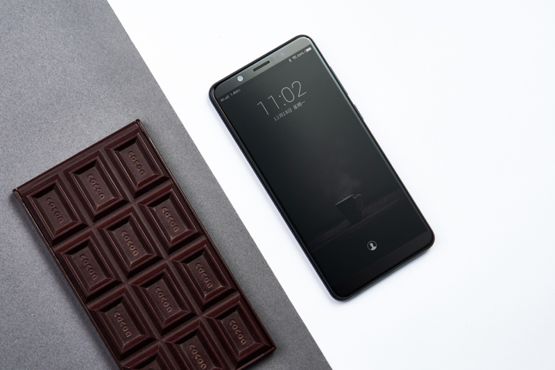 5000 萬(wàn)像素極致清晰，全面屏 vivo Y75 隆重登場(chǎng)