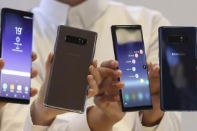 全面屏爆發(fā)，屏下指紋還是面部識別？三星向左，小米向右