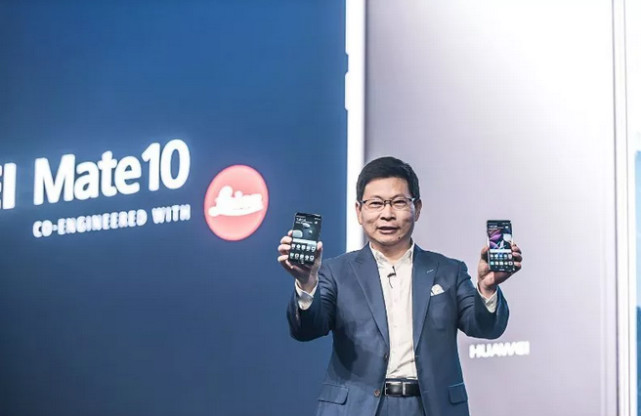 逝去的2017手機江湖：洗牌與逆襲、茍且與遠(yuǎn)方