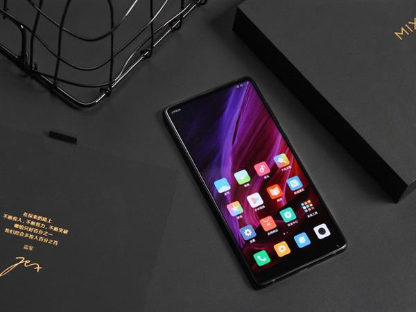 完美的觸底反彈！小米2017年度回顧：告別迷茫 重返巔峰