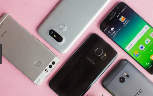 2017年中國(guó)智能機(jī)年出貨量首下跌 廠商轉(zhuǎn)戰(zhàn)印度