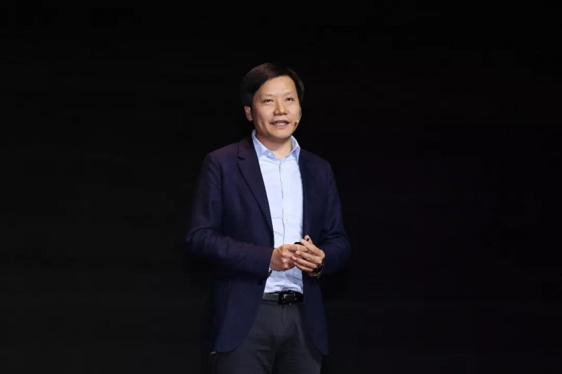 雷軍內(nèi)部演講：跨越千億營(yíng)收，開(kāi)啟2018新征程！