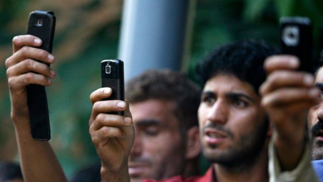 中國(guó)廠商壞消息:印度功能手機(jī)翻番暴增 智能機(jī)疲軟