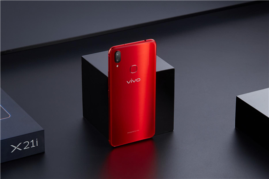 vivo X21i真機圖賞:全新設計語言與極致工藝的巔峰之作