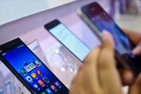 中金：中國手機(jī)產(chǎn)業(yè)鏈最壞時(shí)刻已過 預(yù)計(jì)5月出貨量增速同比轉(zhuǎn)正