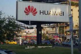 實(shí)力圈粉 中國(guó)智能手機(jī)在東南亞受追捧