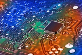 集成電路產(chǎn)業(yè)高速發(fā)展 龍頭企業(yè)持續(xù)受益