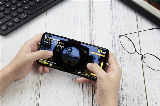 vivo NEX新版本來襲，升級屏幕指紋+8GB大運存