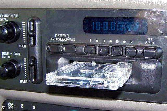 汽車(chē)中控的前世今生