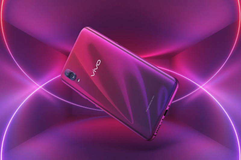 vivo攜手劉雯出席紐約時(shí)裝周 聯(lián)手90后設(shè)計(jì)師演繹先鋒時(shí)尚