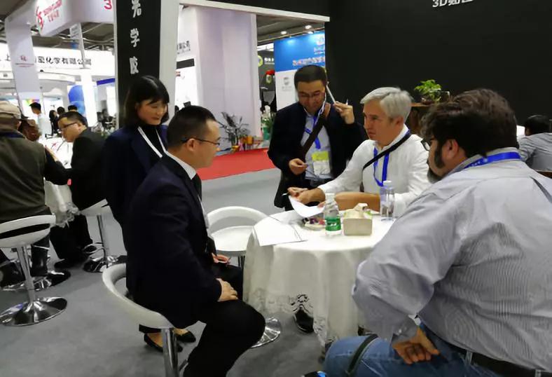 突破貼合工藝瓶頸，提高企業(yè)良率，高仁新材SCA立奇功