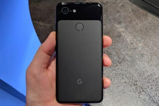 鋁制旗艦手機(jī)已退出歷史舞臺(tái) 但都用玻璃不是好事