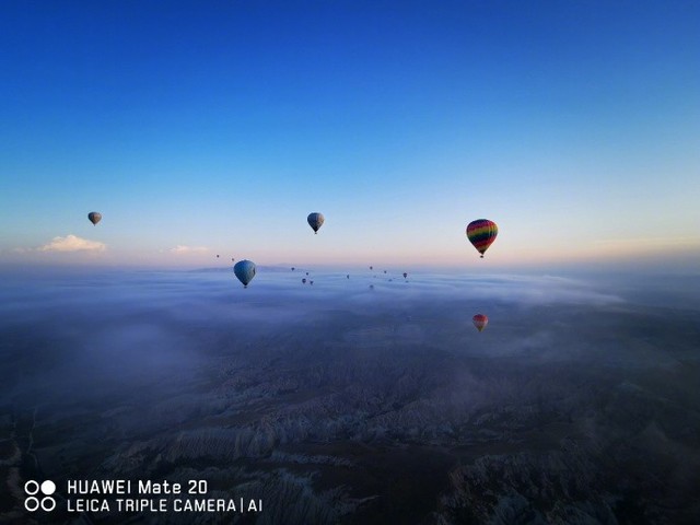 華為Mate20系列上手 “浴霸”鏡頭欲罷不能