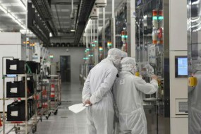 日媒：中國半導體企業(yè)繞開美國 商討從歐洲買設備