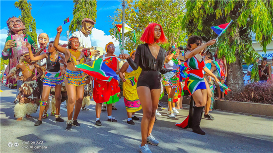 vivo影像尋城記前往塞舌爾 用X23發(fā)現(xiàn)傳說中的“伊甸園”