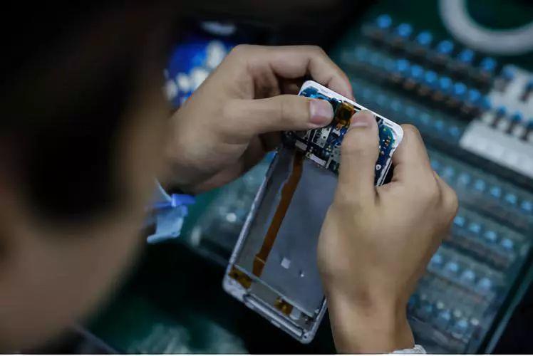 中國(guó)制造崛起縮影:國(guó)產(chǎn)手機(jī)從無名氏到“被忌憚”