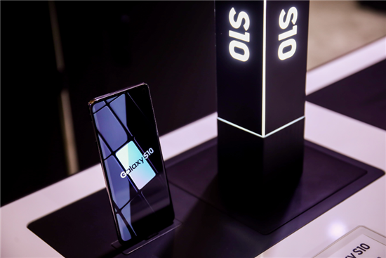 深圳三星蓋樂(lè)世高端體驗(yàn)館開(kāi)幕 帶你玩轉(zhuǎn)Galaxy S10
