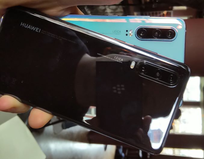 華為P30/P30 Pro正式發(fā)布：4000萬像素攝像頭 10倍混合變焦