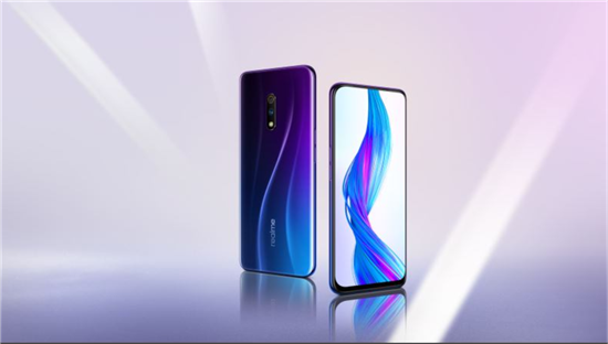 realme X登陸國內(nèi)市場：本真設(shè)計詮釋越級美學